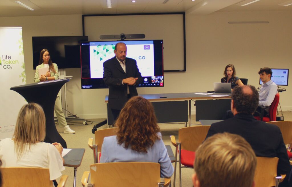 Primera presentación del proyecto en el Comité Económico y Social Europeo en Bruselas Primera presentación del proyecto en el Comité Económico y Social Europeo en Bruselas